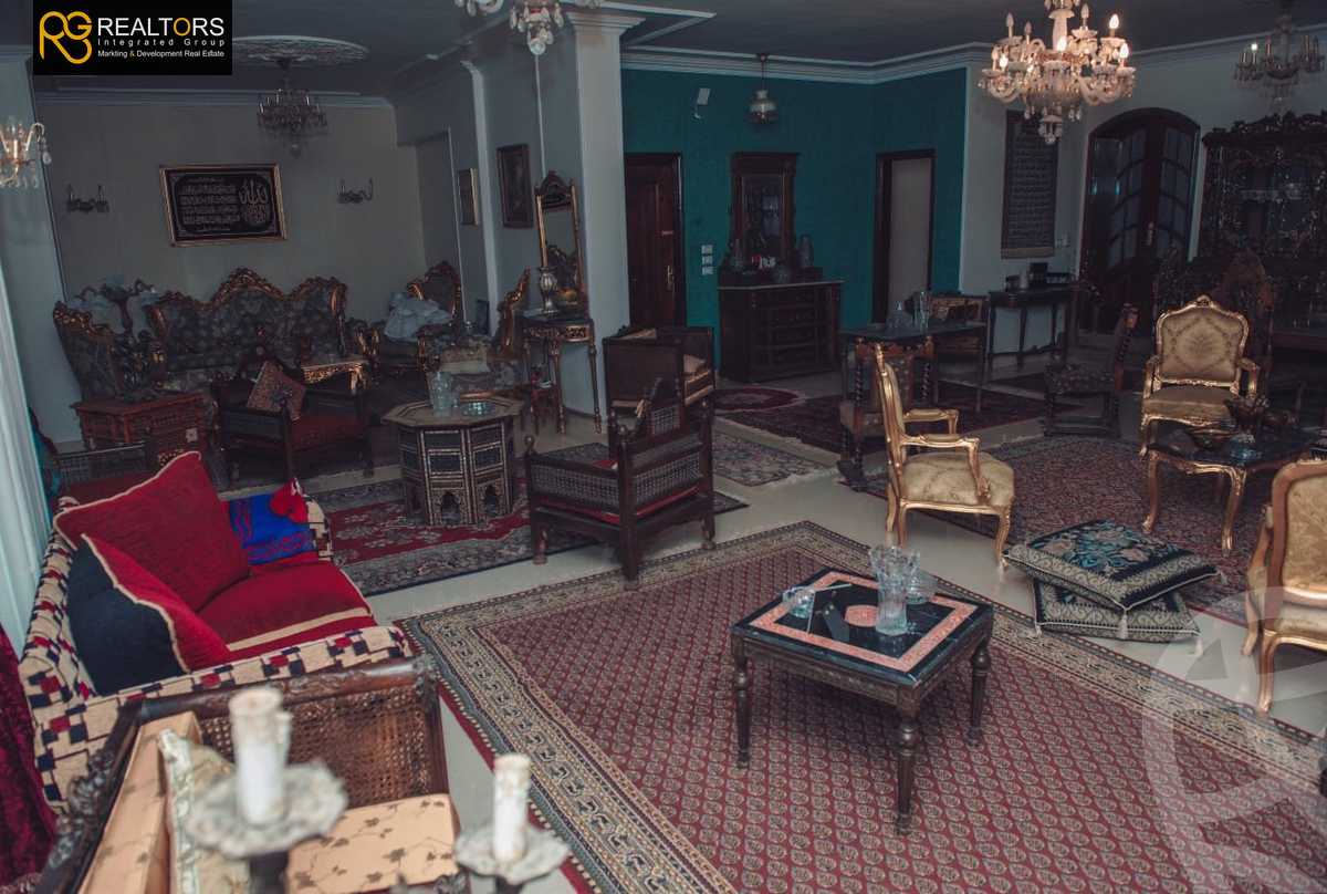 https://aqarmap.com.eg/ar/listing/6107181-for-sale-cairo-6th-of-october-featured-neighborhood-fourth-touristic-village-mahmoud-sami-el-baroudi-st
