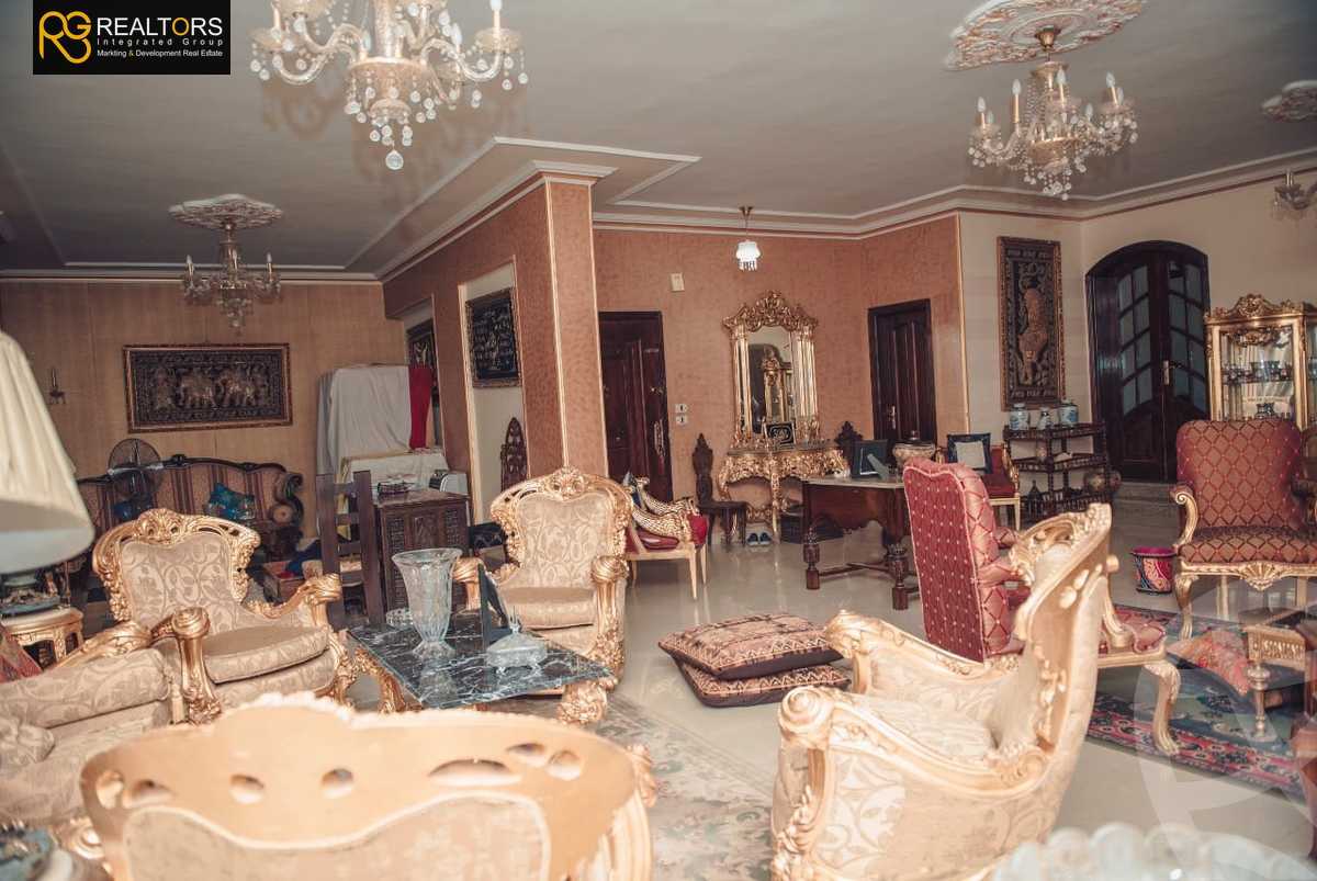 https://aqarmap.com.eg/ar/listing/6107181-for-sale-cairo-6th-of-october-featured-neighborhood-fourth-touristic-village-mahmoud-sami-el-baroudi-st