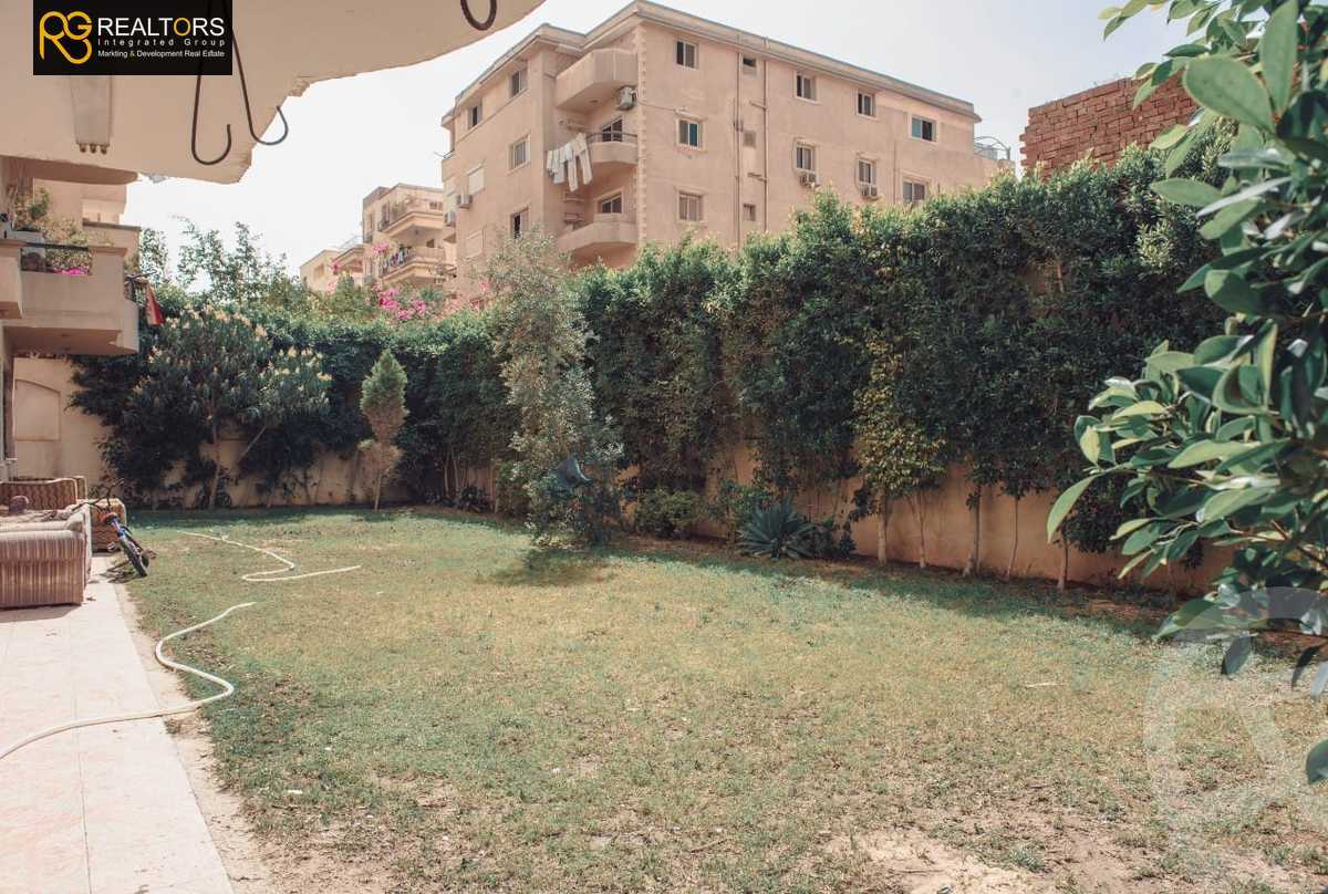 https://aqarmap.com.eg/ar/listing/6107181-for-sale-cairo-6th-of-october-featured-neighborhood-fourth-touristic-village-mahmoud-sami-el-baroudi-st