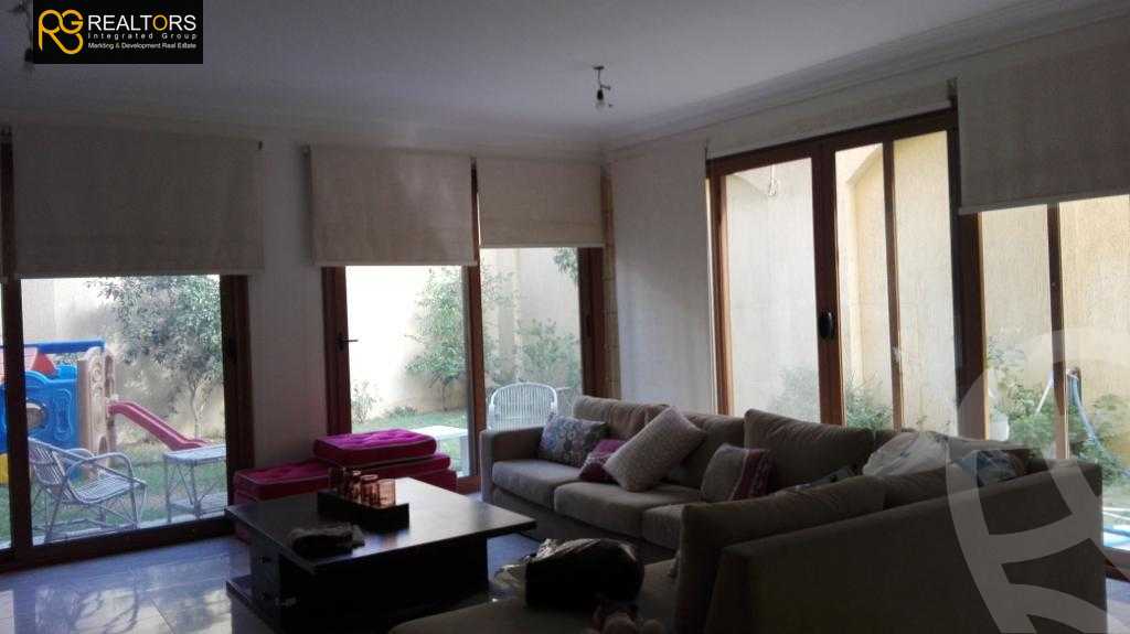 https://aqarmap.com.eg/en/listing/6107367-for-sale-cairo-el-sheikh-zayed-city-compounds-el-yasmeen-compound