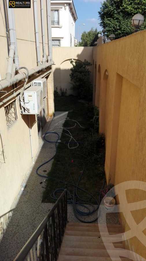 https://aqarmap.com.eg/en/listing/6107367-for-sale-cairo-el-sheikh-zayed-city-compounds-el-yasmeen-compound