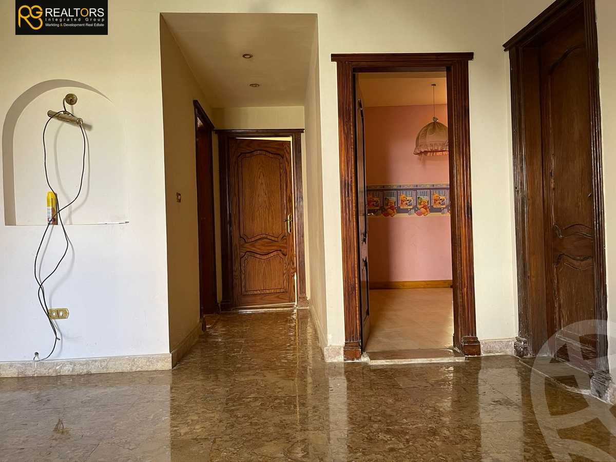https://aqarmap.com.eg/en/listing/6107378-for-sale-cairo-el-sheikh-zayed-city-compounds-hadayek-el-mohandiseen