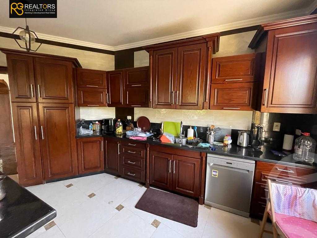 https://aqarmap.com.eg/en/listing/6107489-for-sale-cairo-6th-of-october-compounds-palm-gardens