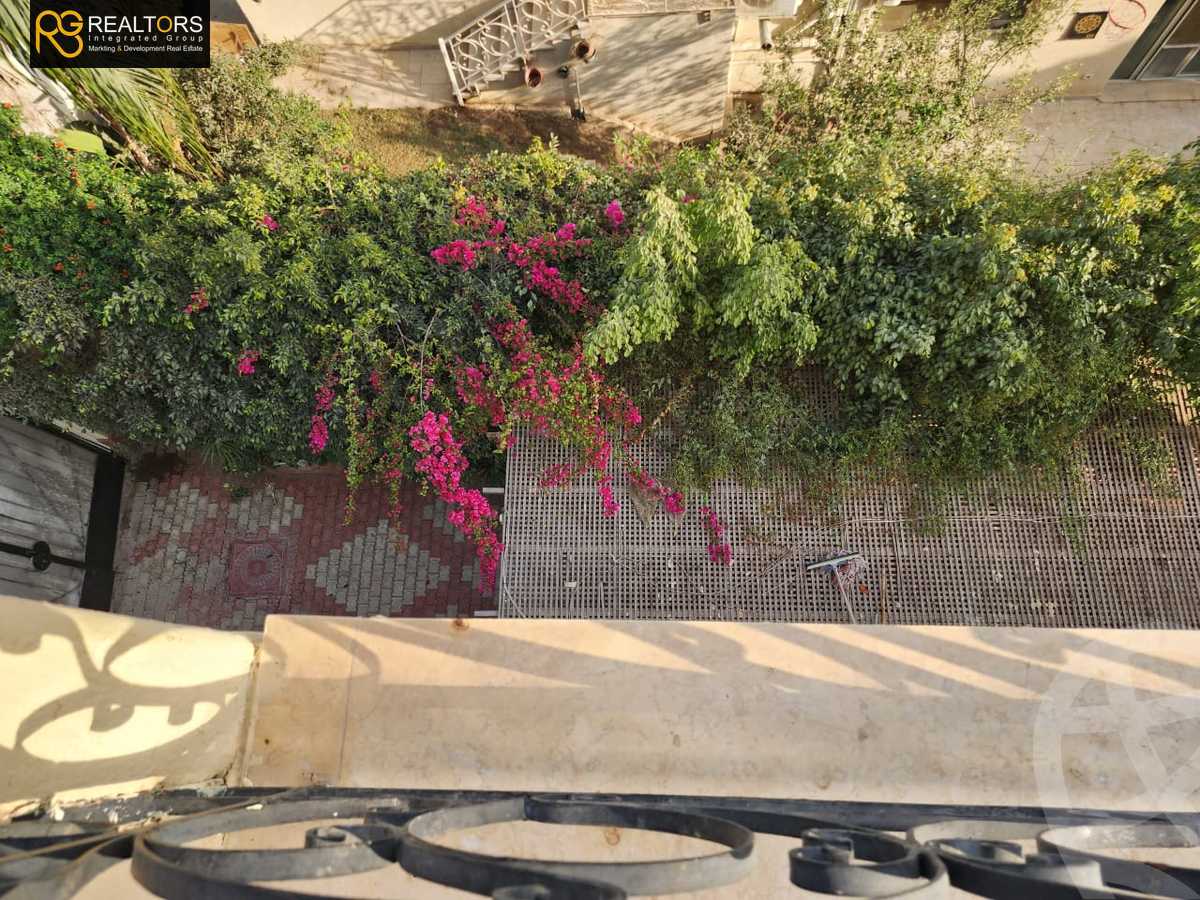 https://aqarmap.com.eg/en/listing/6147611-for-sale-cairo-el-sheikh-zayed-city-compounds-el-karma-1