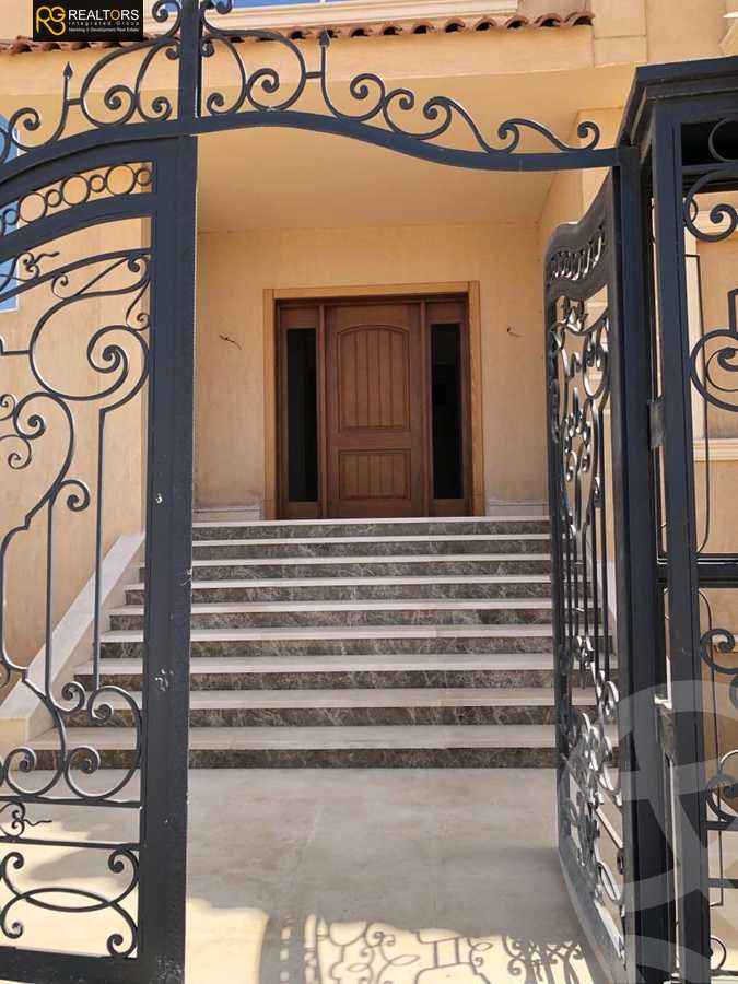 https://aqarmap.com.eg/ar/listing/6147623-for-sale-cairo-el-sheikh-zayed-city-el-hay-eltaseaa-area-5