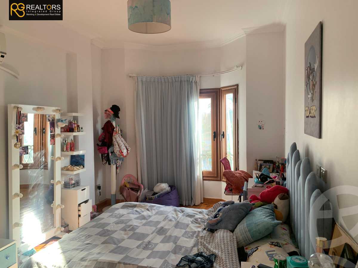 https://aqarmap.com.eg/en/listing/6152160-for-sale-cairo-el-sheikh-zayed-city-compounds-el-yasmeen-compound