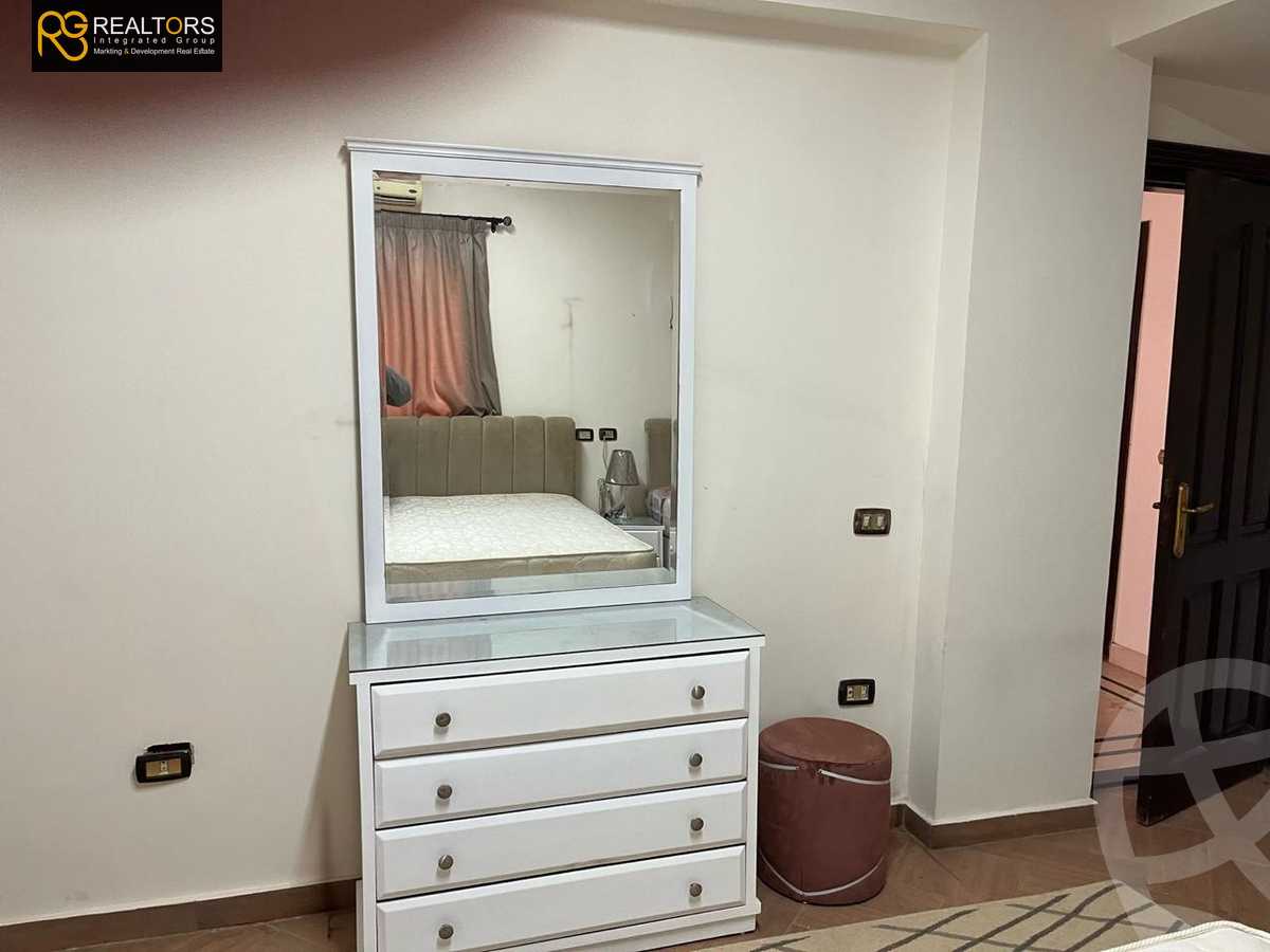https://aqarmap.com.eg/en/listing/6152266-for-sale-cairo-el-sheikh-zayed-city-compounds-hadayek-el-mohandiseen