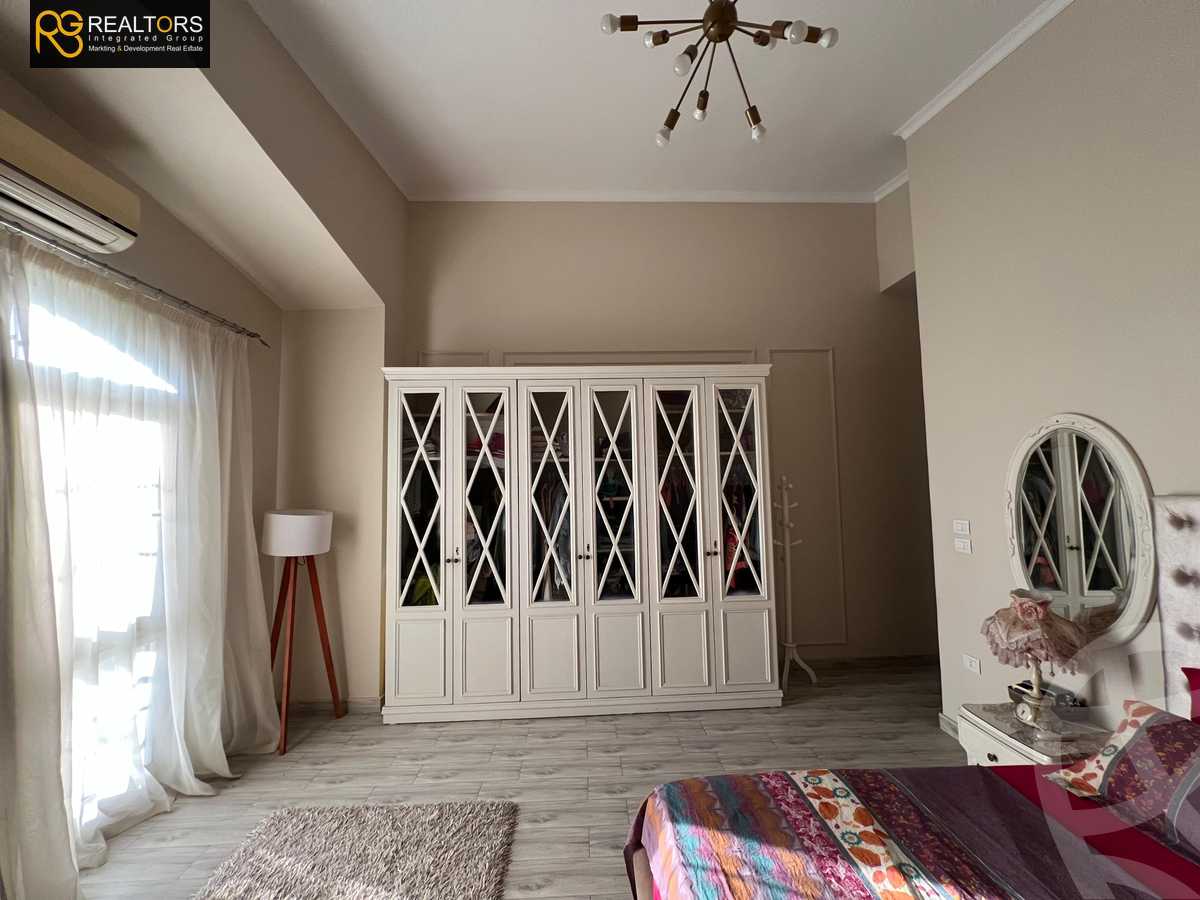 https://aqarmap.com.eg/en/listing/6154944-for-sale-cairo-6th-of-october-compounds-pyramids-walk