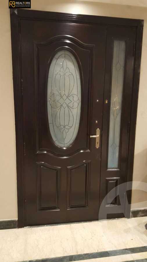 https://aqarmap.com.eg/ar/listing/6155312-for-sale-cairo-el-sheikh-zayed-city-compounds-el-yasmeen-compound