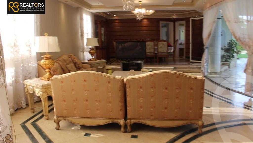 https://aqarmap.com.eg/ar/listing/6155312-for-sale-cairo-el-sheikh-zayed-city-compounds-el-yasmeen-compound