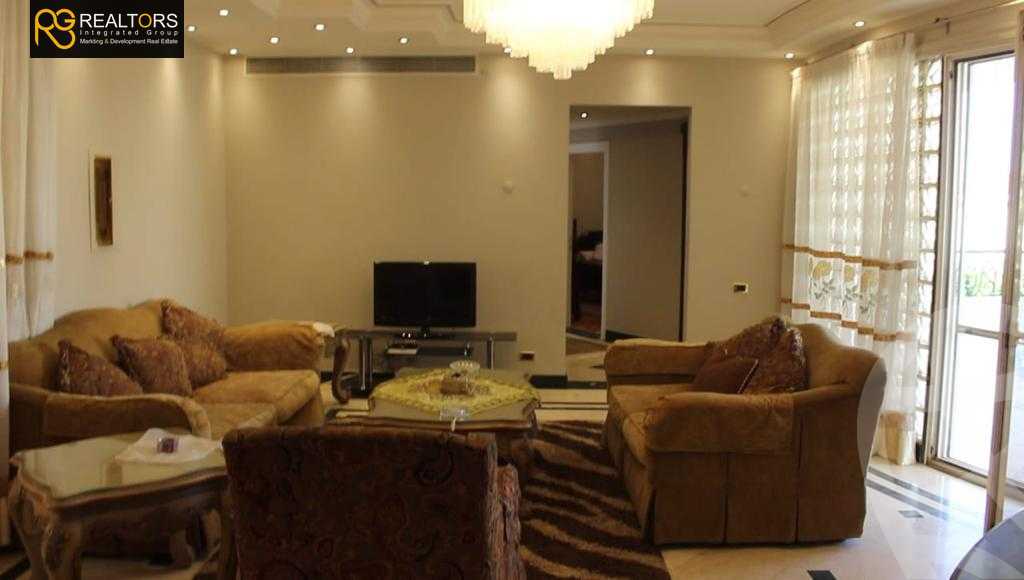 https://aqarmap.com.eg/ar/listing/6155312-for-sale-cairo-el-sheikh-zayed-city-compounds-el-yasmeen-compound