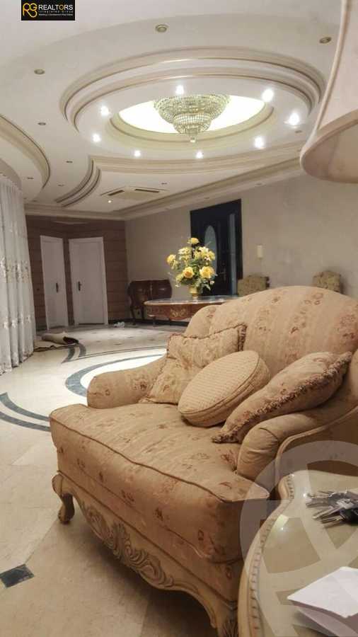 https://aqarmap.com.eg/ar/listing/6155312-for-sale-cairo-el-sheikh-zayed-city-compounds-el-yasmeen-compound