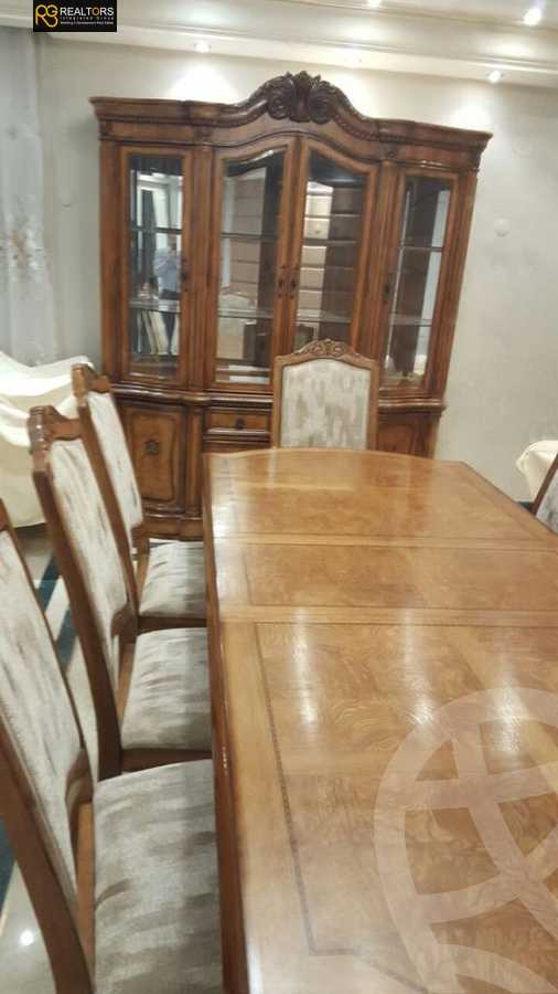 https://aqarmap.com.eg/ar/listing/6155312-for-sale-cairo-el-sheikh-zayed-city-compounds-el-yasmeen-compound
