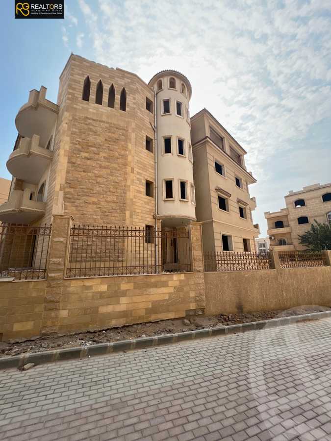 https://aqarmap.com.eg/ar/listing/6169668-for-sale-cairo-6th-of-october-garb-someed-neighborhood-9th