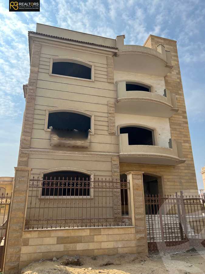 https://aqarmap.com.eg/ar/listing/6169668-for-sale-cairo-6th-of-october-garb-someed-neighborhood-9th