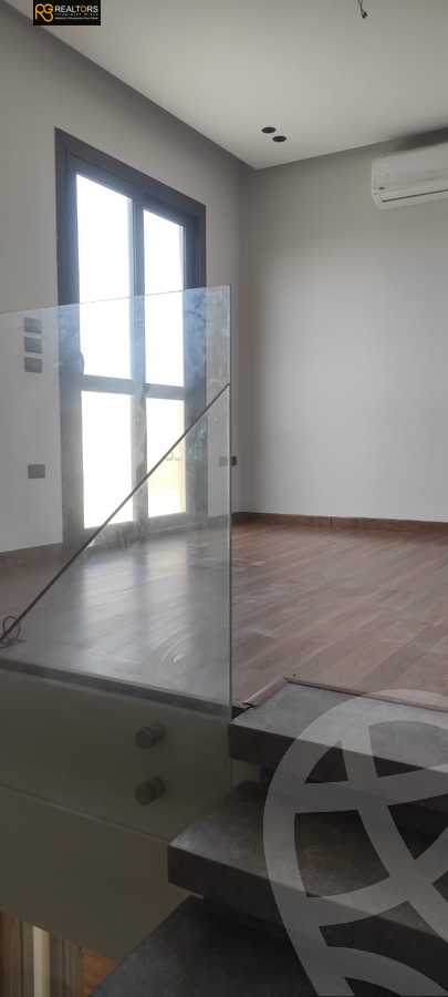 https://aqarmap.com.eg/ar/listing/6177953-for-rent-cairo-el-sheikh-zayed-city-compounds-el-patio-zahraa