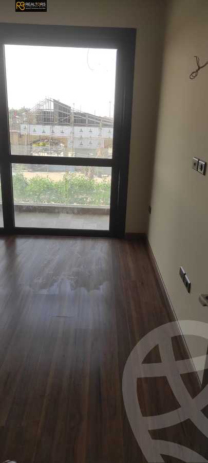 https://aqarmap.com.eg/ar/listing/6177953-for-rent-cairo-el-sheikh-zayed-city-compounds-el-patio-zahraa