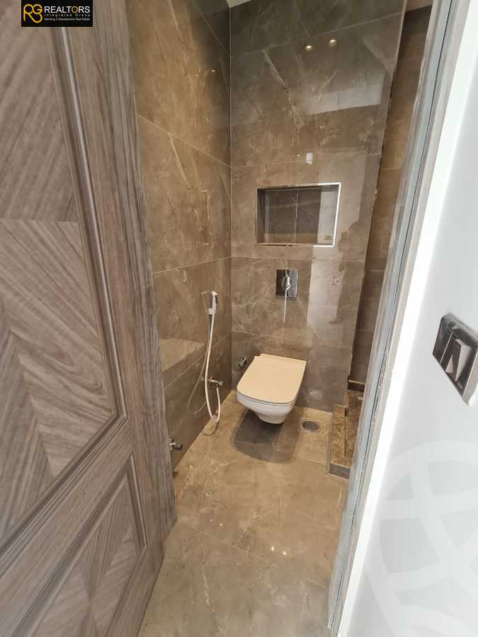 https://aqarmap.com.eg/ar/listing/6177953-for-rent-cairo-el-sheikh-zayed-city-compounds-el-patio-zahraa