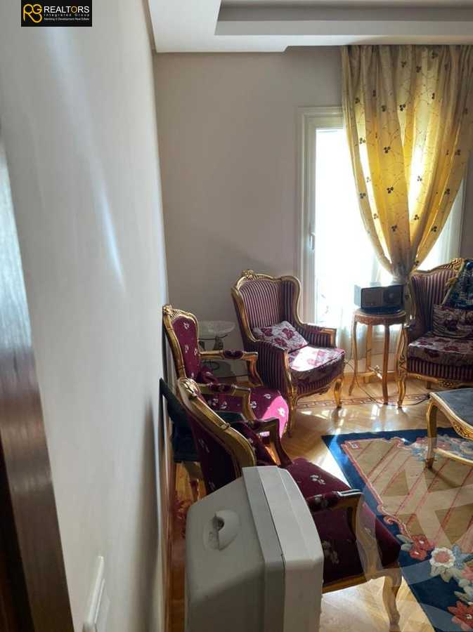 https://aqarmap.com.eg/ar/listing/6177988-for-sale-cairo-6th-of-october-featured-neighborhood-first-touristic-village-el-shaheed-mohammed-abdul-latif-alshimi-st