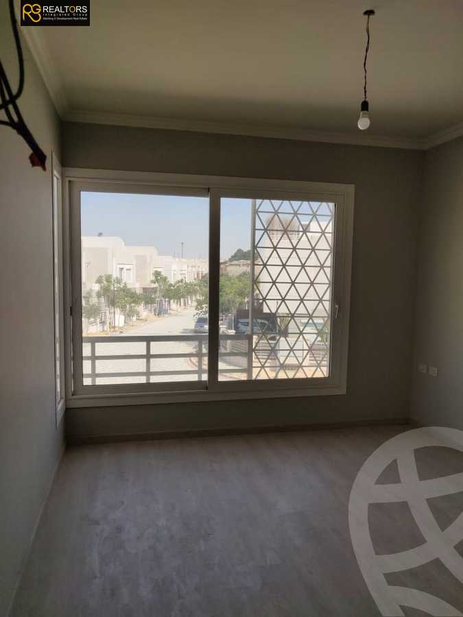 https://aqarmap.com.eg/en/listing/6212063-for-sale-cairo-el-sheikh-zayed-city-compounds-atrio