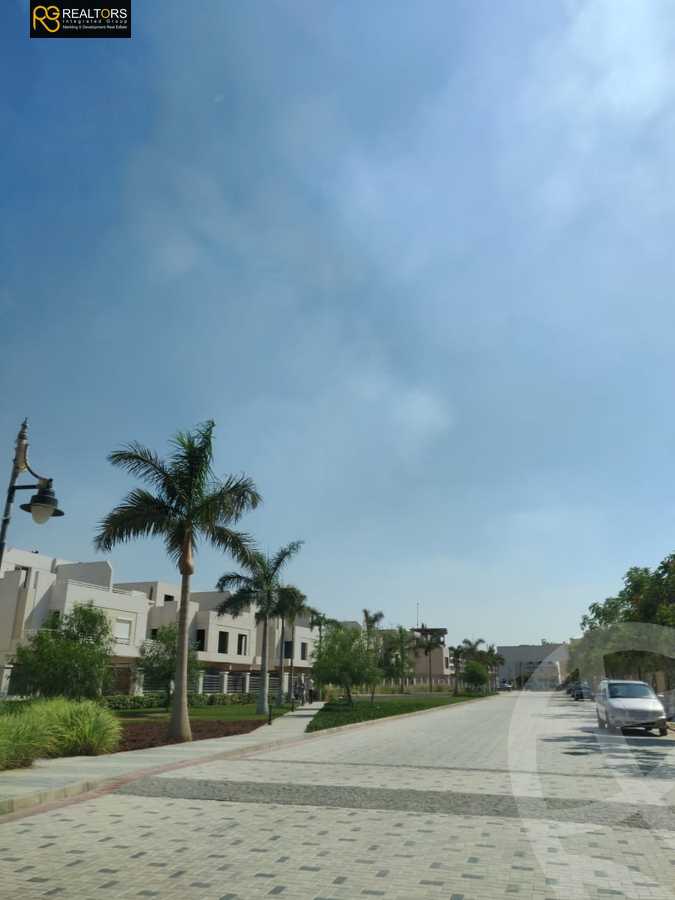 https://aqarmap.com.eg/en/listing/6212063-for-sale-cairo-el-sheikh-zayed-city-compounds-atrio