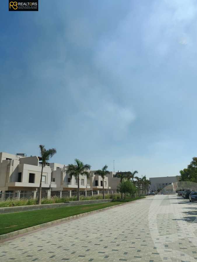 https://aqarmap.com.eg/en/listing/6212063-for-sale-cairo-el-sheikh-zayed-city-compounds-atrio