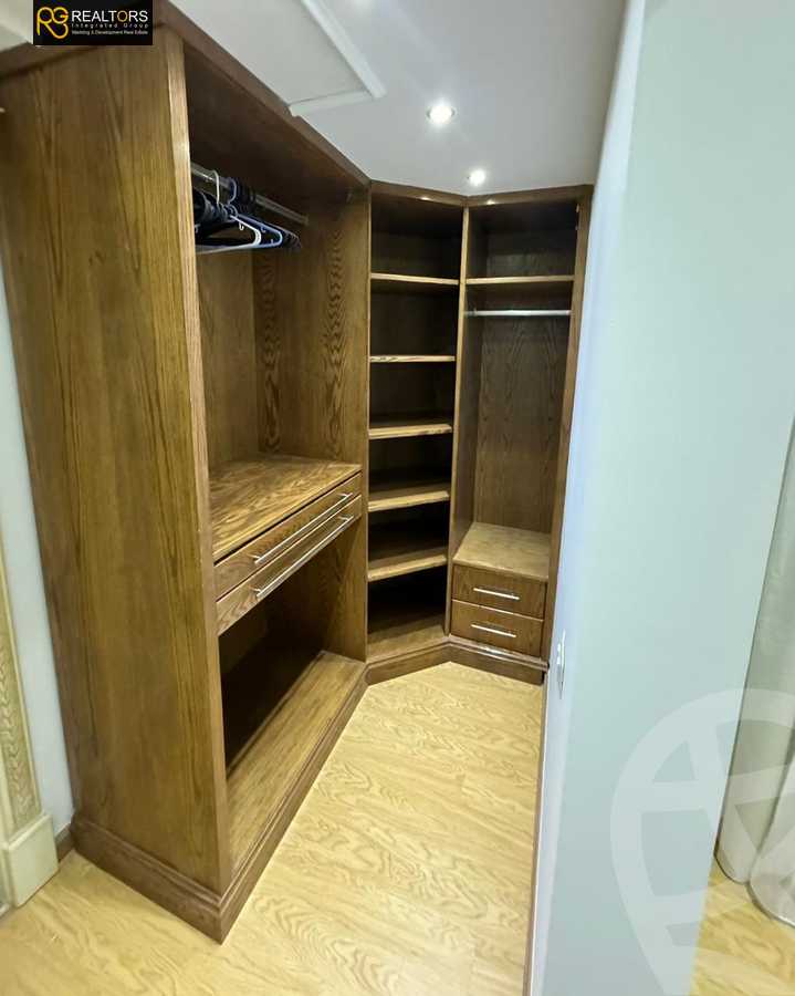 https://aqarmap.com.eg/ar/listing/6222174-for-rent-cairo-6th-of-october-compounds-rawada