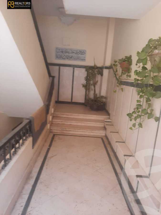 https://aqarmap.com.eg/ar/listing/6222206-for-sale-cairo-6th-of-october-el-ahyaa-neighborhood-7th-mecca-el-mokarrama-st