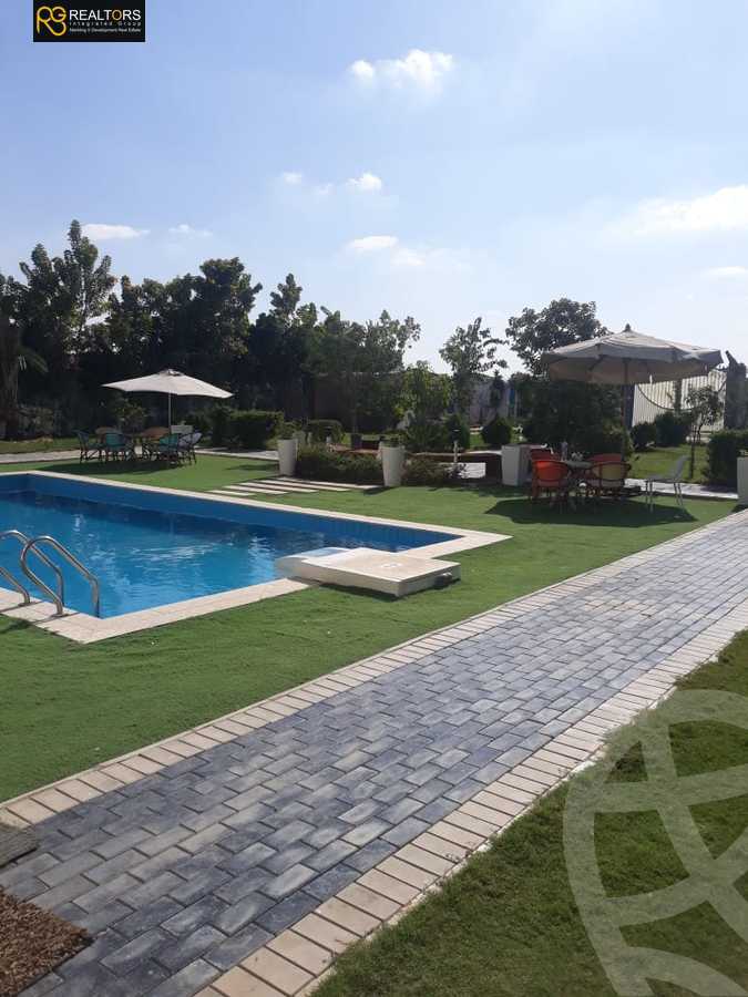 https://aqarmap.com.eg/en/listing/6237699-for-sale-cairo-el-sheikh-zayed-city-lshykh-zyd-ljdyd-el-reef-el-oroby