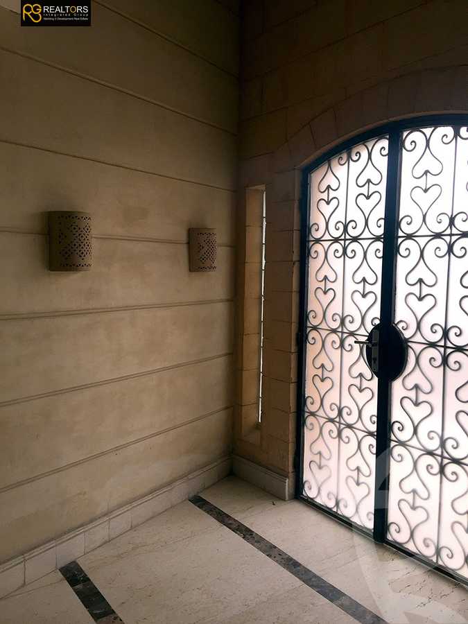 https://aqarmap.com.eg/en/listing/6240955-for-sale-cairo-6th-of-october-featured-neighborhood-el-motamayez-neighborhood-dr-mohammed-nagy-st