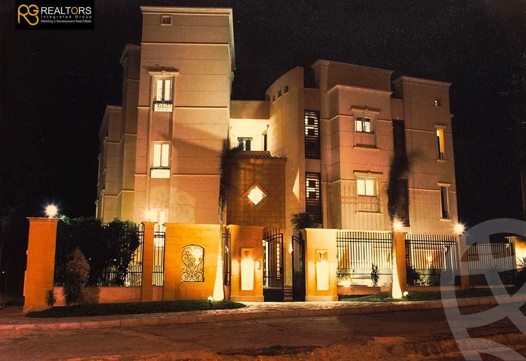 https://aqarmap.com.eg/en/listing/6240955-for-sale-cairo-6th-of-october-featured-neighborhood-el-motamayez-neighborhood-dr-mohammed-nagy-st