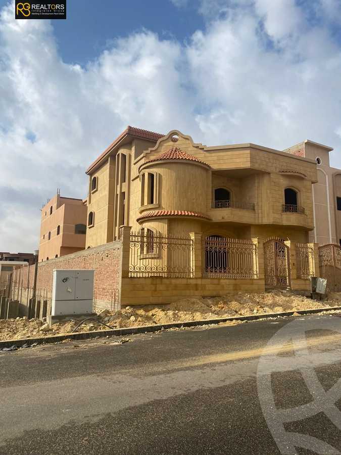 https://aqarmap.com.eg/en/listing/6241228-for-sale-cairo-6th-of-october-compounds-blm-fyl