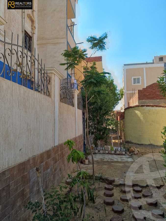 https://aqarmap.com.eg/ar/listing/6244453-for-sale-cairo-6th-of-october-hadaeq-october-ebni-betak-7-ramadan-hamdan-st