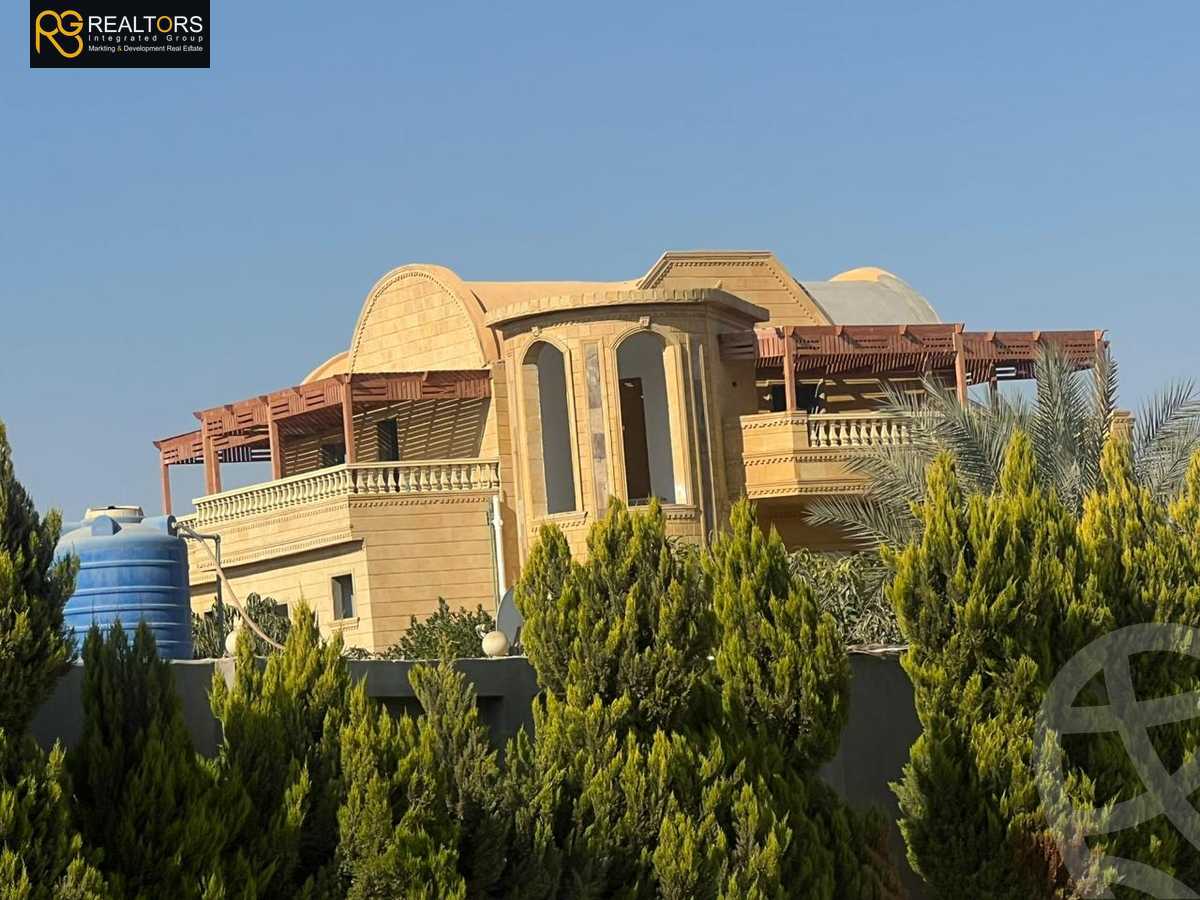 https://aqarmap.com.eg/en/listing/6244585-for-sale-cairo-el-sheikh-zayed-city-lshykh-zyd-ljdyd-el-reef-el-oroby