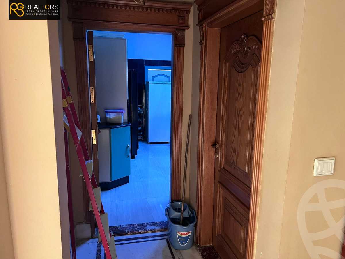 https://aqarmap.com.eg/en/listing/6245407-for-rent-cairo-el-sheikh-zayed-city-compounds-hy-lnd
