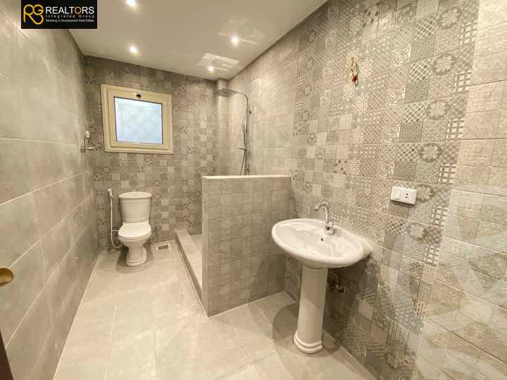 https://aqarmap.com.eg/ar/listing/6249010-for-sale-cairo-6th-of-october-featured-neighborhood-first-touristic-village-al-lewaa-mohammed-ezzat-el-zyadi-st