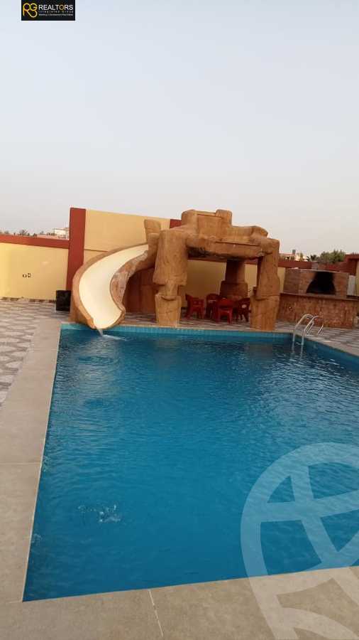 https://aqarmap.com.eg/en/listing/6249781-for-sale-cairo-6th-of-october-hadaeq-october-kmbwnd-fy-hdyq-ktwbr-el-fardoos-city