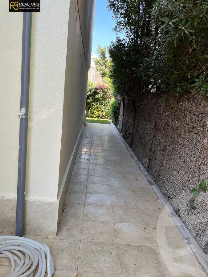 https://aqarmap.com.eg/en/listing/6249851-for-sale-cairo-el-sheikh-zayed-city-compounds-hadayek-el-mohandiseen