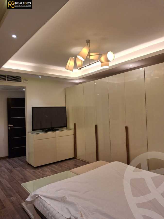 https://aqarmap.com.eg/en/listing/6249885-for-sale-cairo-el-sheikh-zayed-city-compounds-zayed-dunes