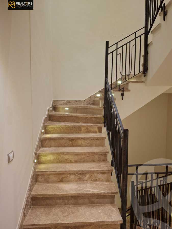https://aqarmap.com.eg/en/listing/6249885-for-sale-cairo-el-sheikh-zayed-city-compounds-zayed-dunes