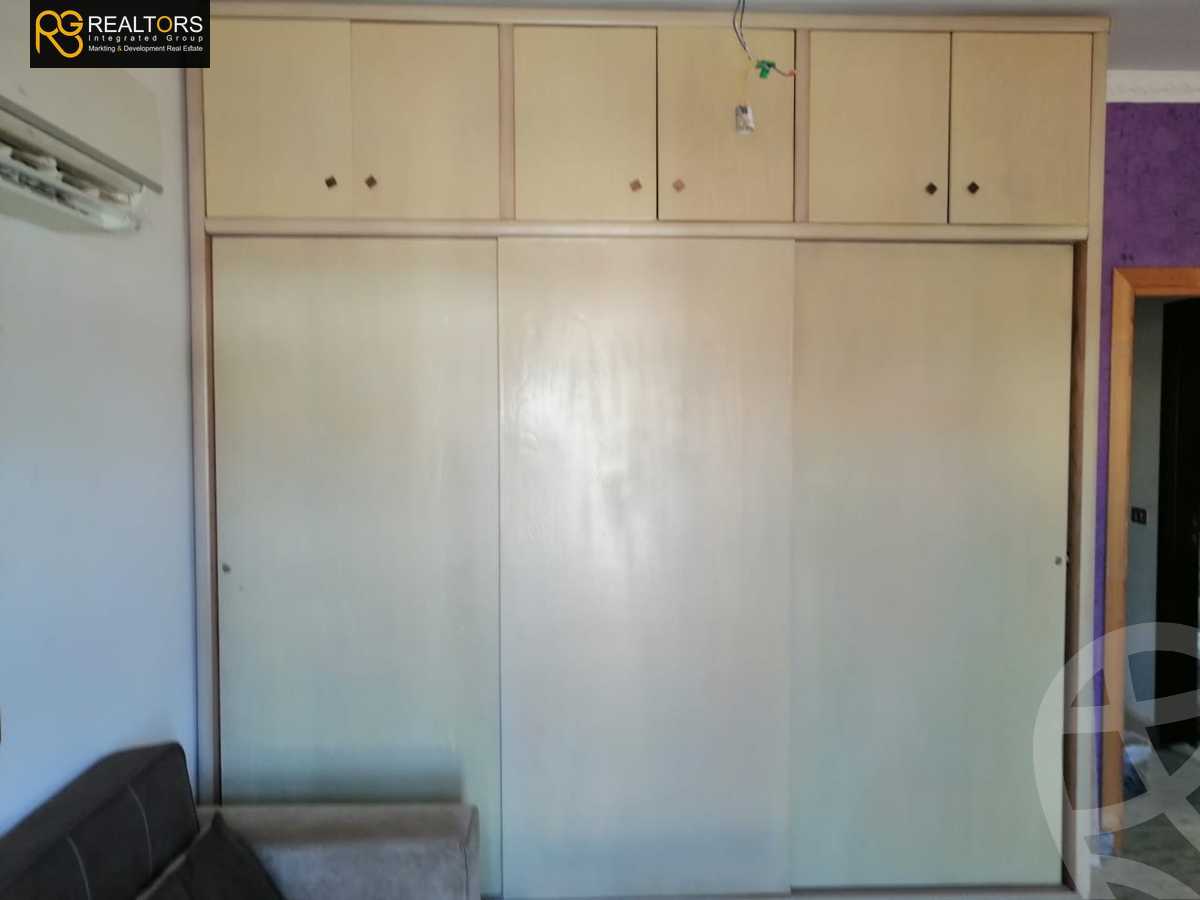 https://aqarmap.com.eg/en/listing/6249908-for-sale-cairo-el-sheikh-zayed-city-compounds-el-yasmeen-compound