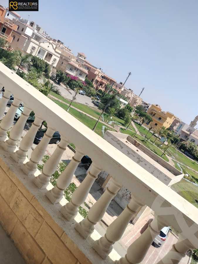 https://aqarmap.com.eg/en/listing/6249908-for-sale-cairo-el-sheikh-zayed-city-compounds-el-yasmeen-compound
