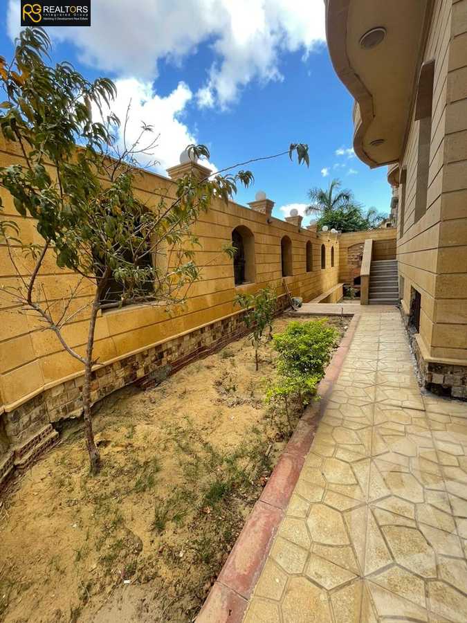 https://aqarmap.com.eg/en/listing/6253965-for-sale-cairo-6th-of-october-garb-someed-neighborhood-9th
