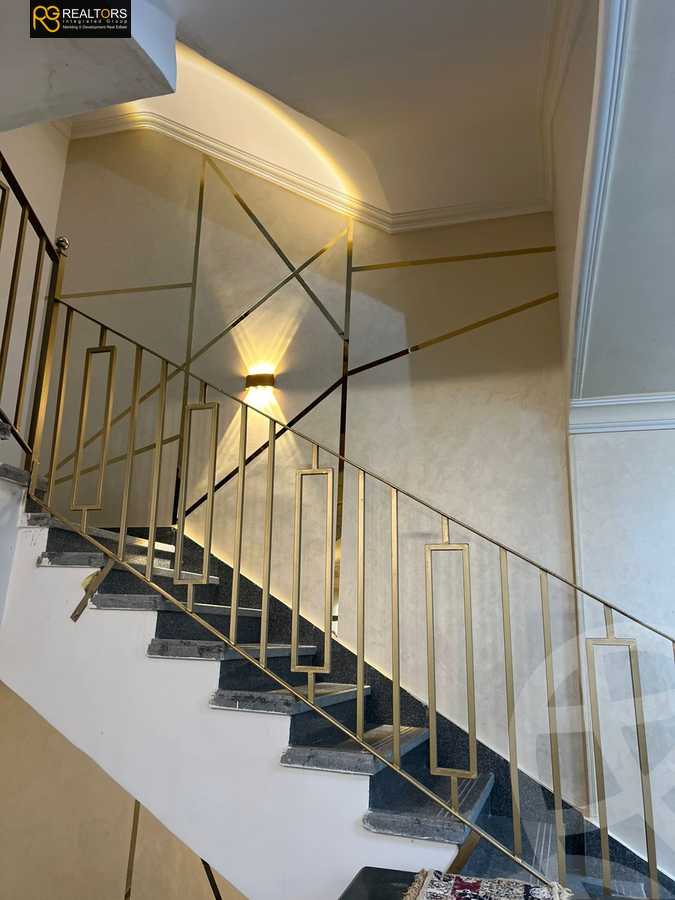 https://aqarmap.com.eg/en/listing/6254952-for-sale-cairo-6th-of-october-compounds-first-heights