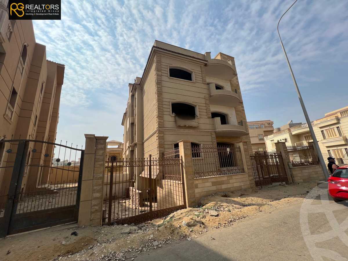 https://aqarmap.com.eg/en/listing/6256562-for-sale-cairo-6th-of-october-garb-someed-neighborhood-9th