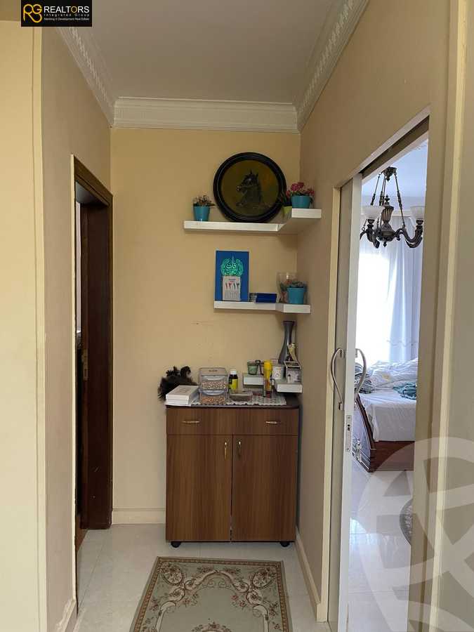 https://aqarmap.com.eg/en/listing/6256733-for-sale-cairo-el-sheikh-zayed-city-compounds-greens