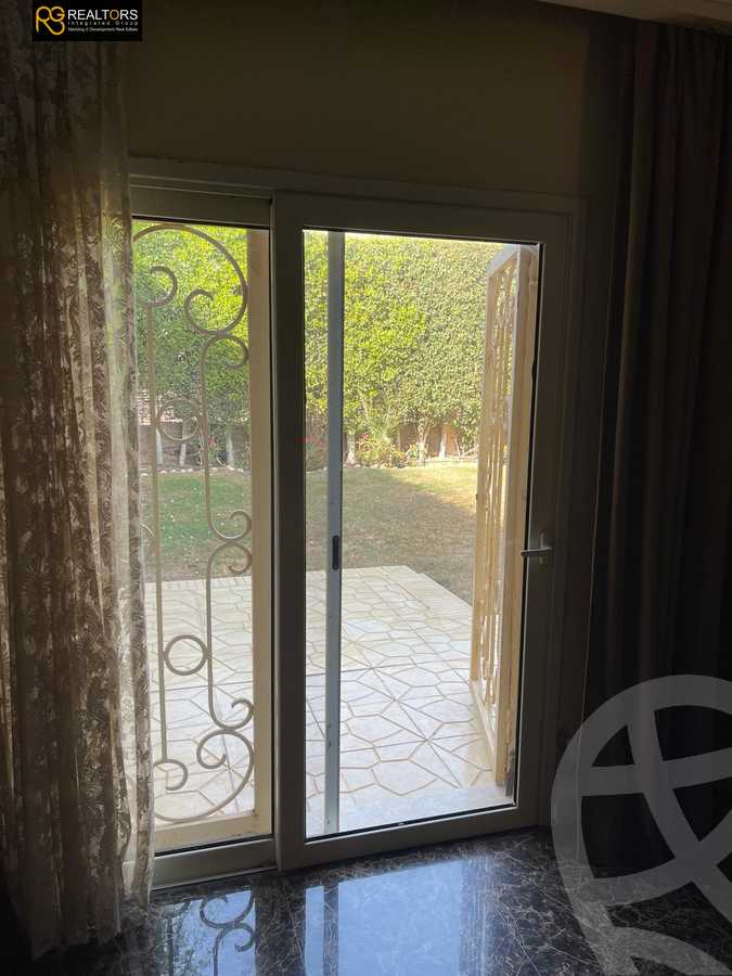 https://aqarmap.com.eg/en/listing/6256733-for-sale-cairo-el-sheikh-zayed-city-compounds-greens
