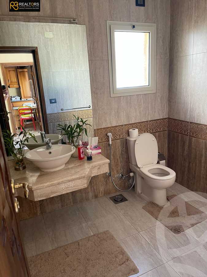 https://aqarmap.com.eg/en/listing/6256733-for-sale-cairo-el-sheikh-zayed-city-compounds-greens