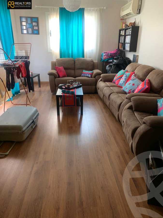 https://aqarmap.com.eg/en/listing/6257285-for-sale-cairo-el-sheikh-zayed-city-compounds-el-karma-residence