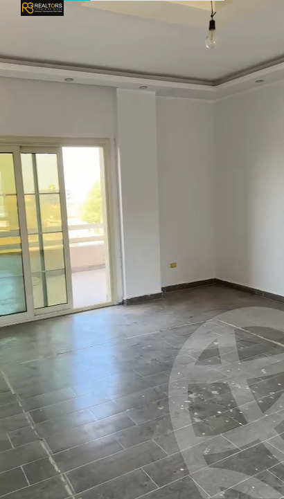https://aqarmap.com.eg/ar/listing/6258661-for-sale-cairo-el-sheikh-zayed-city-green-revolution